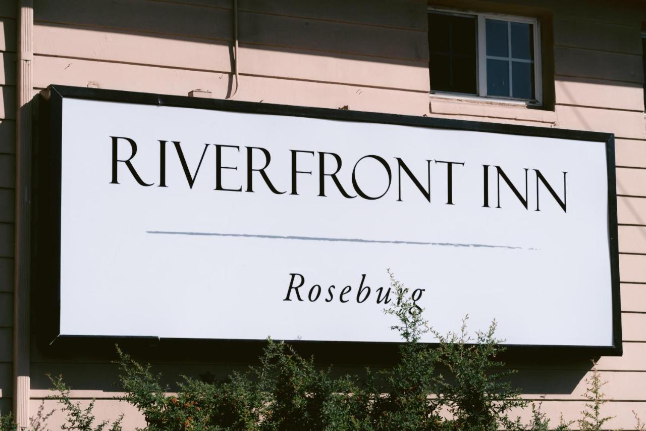 Riverfront Inn Розберг Екстер'єр фото